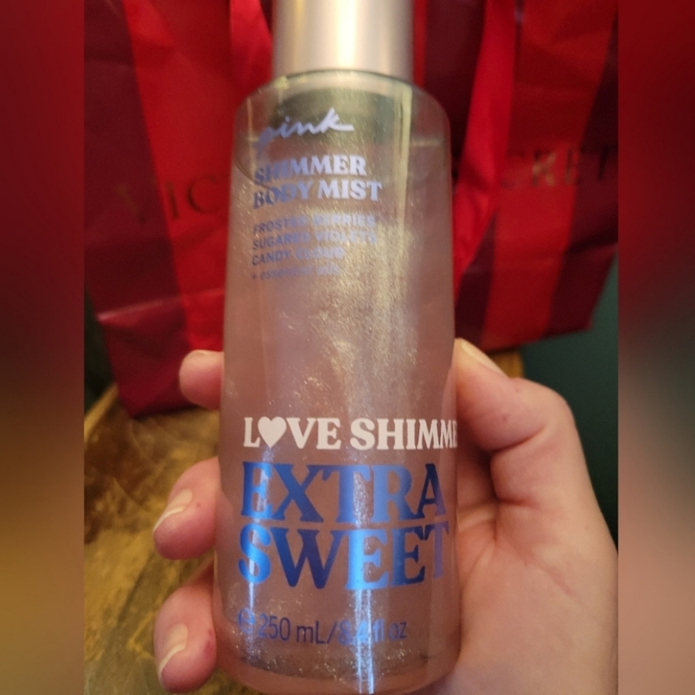 Victoria’s Secret Pink love shimmer extra sweet body mist 8.48